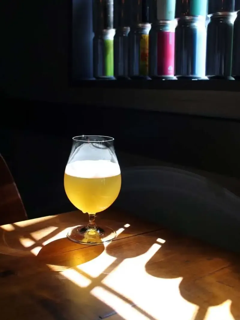 ふじみ野のGrau Craft beer bar、国内ブルワリー中心の6タップを案内