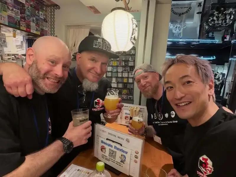 立飲みビールボーイ 渋谷パルコ店に3 Sons Brewing Coの来店ショット
