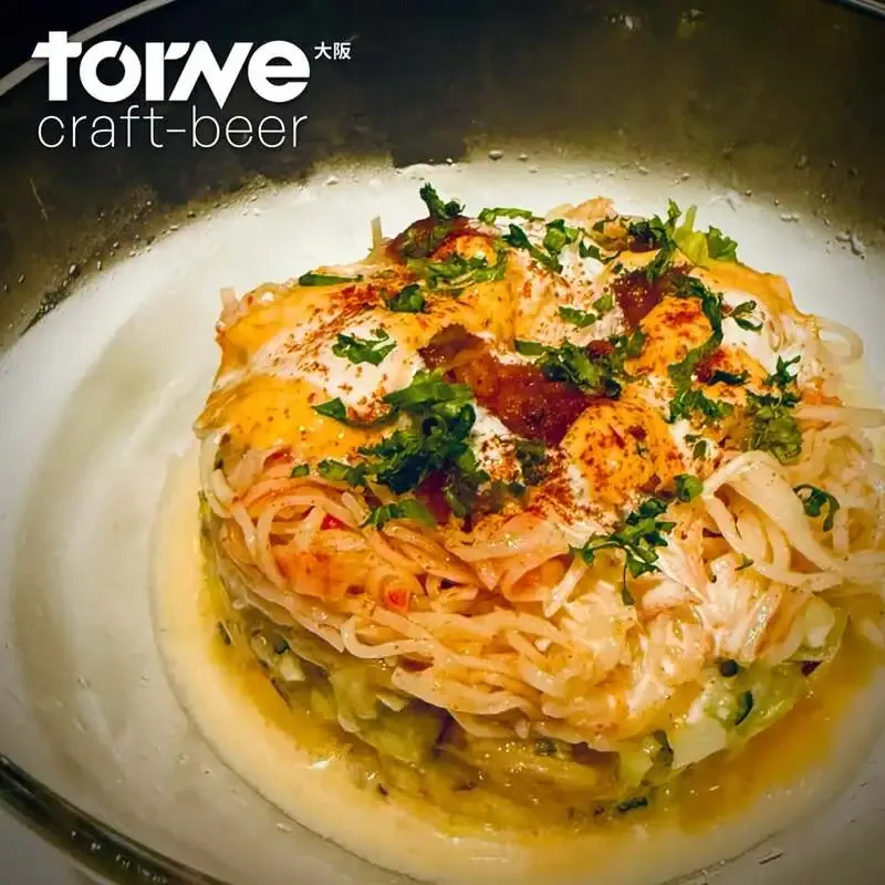 Osaka’s torne_craftbeer highlights peach salad and 11 taps