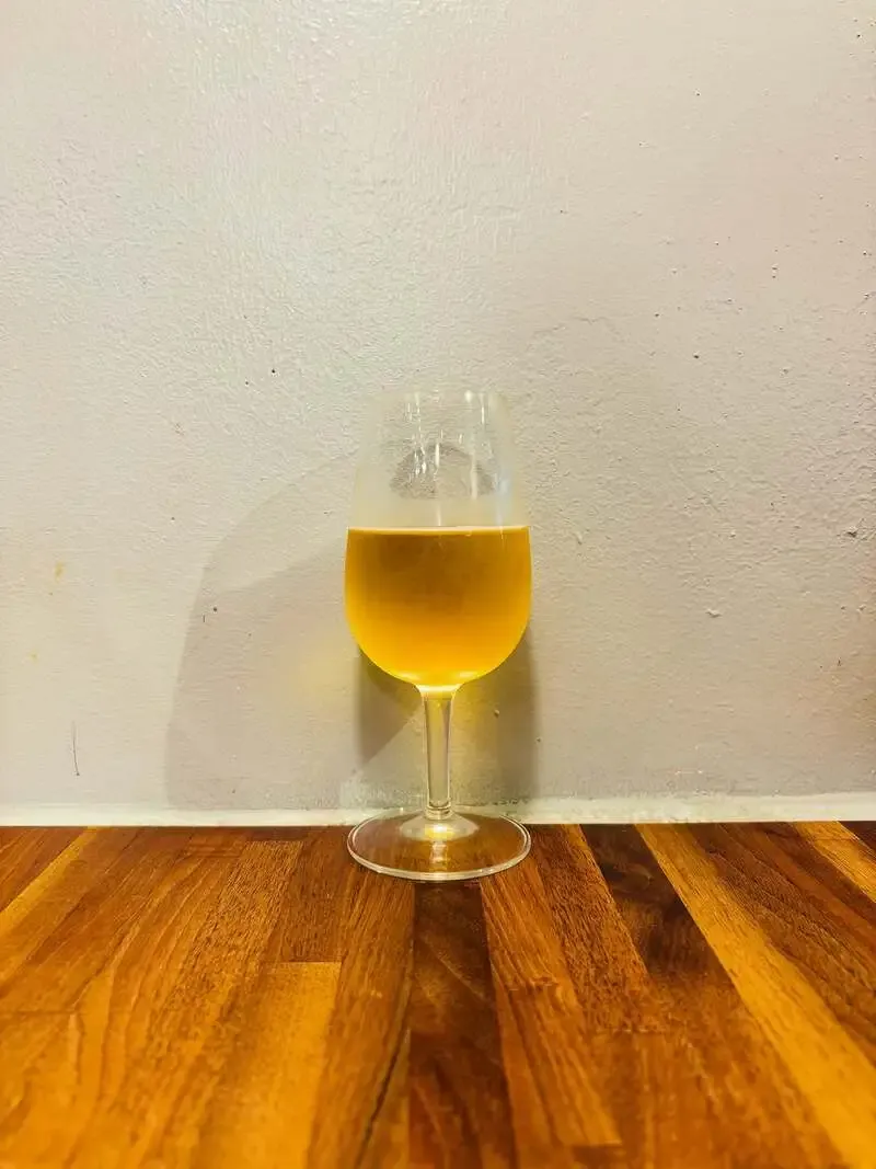 Craft Beer Tap FAM333 lists seven draft beers on August 20