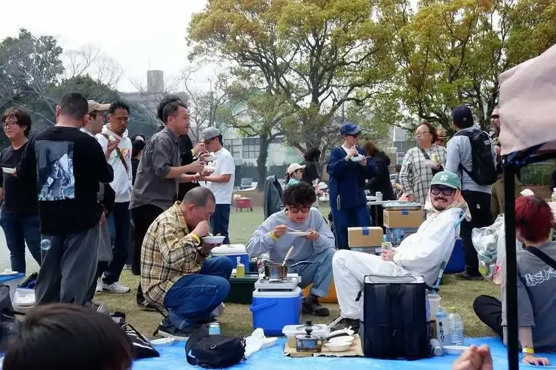 宮崎のBEER MARKET BASEが花見投稿でB.M.B Breweryの16本を案内