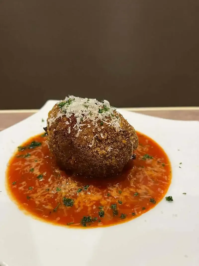 CRAFT BEER アントンビー六本木、Barebottleなど10種の樽生を用意