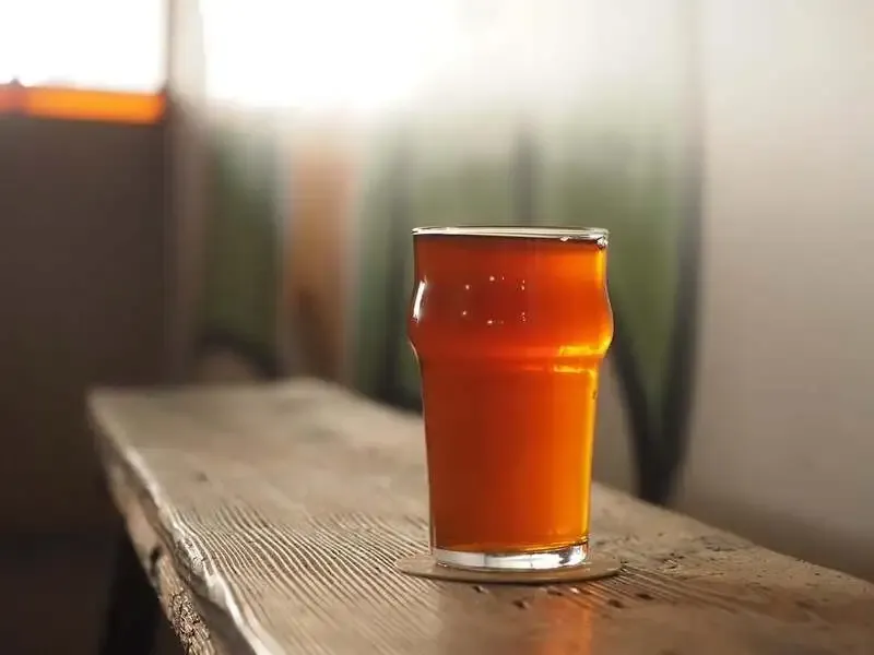 有頂天醸造が新作「上諏訪ESB」を発表、都内2店で提供開始