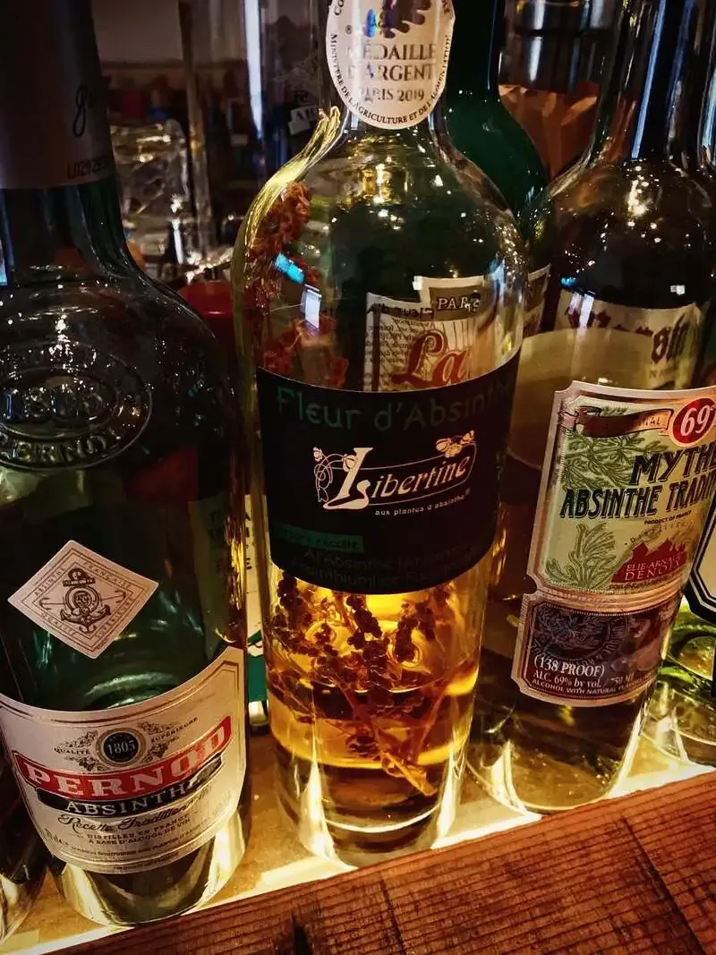 大阪・中崎町のBeer Bar LANDNNEURが9月27日の営業を案内