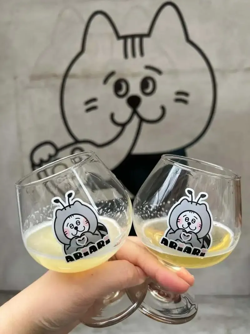 BEERKICHIにNEKOBEERの「元祖ねこしょごっ！」「ピルスにゃあ」が開栓