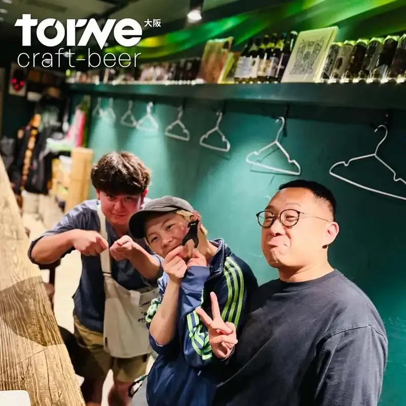 大阪・天六のtorne_craftbeerで3 Tree Breweryの茶シバクセゾン開栓