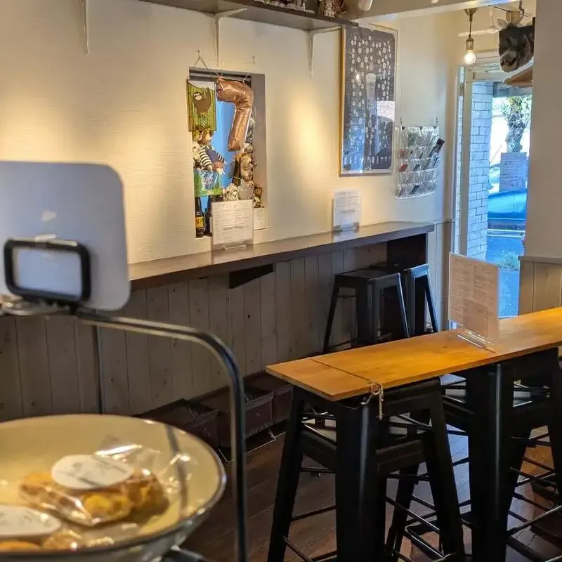 横浜・スロースハウスで、ゆるやかな日曜日のクラフトビール時間