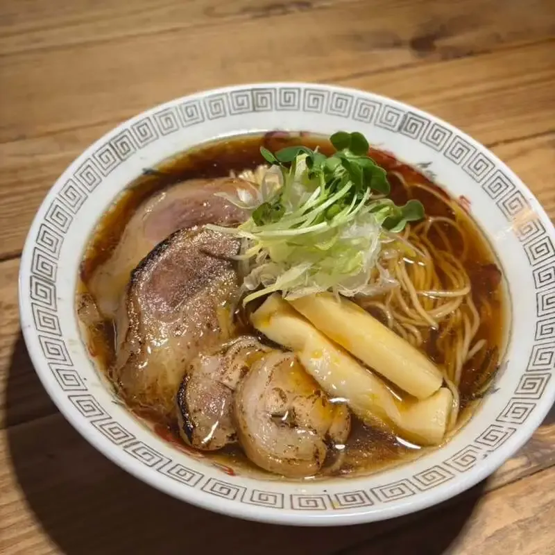 麦酒やポゴロジーが最新タップリストを公開、大阪・安堂寺町で楽しむ一杯
