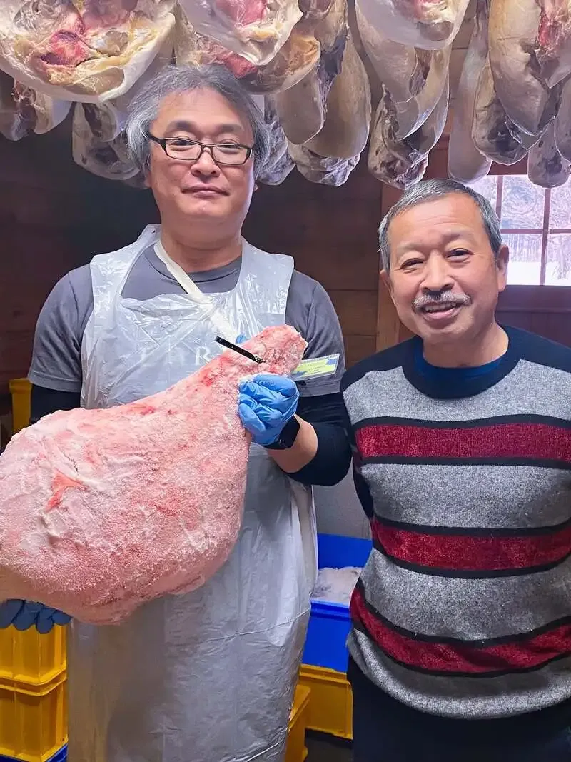 ビアパブイシイで熟成生ハム提供開始、春のタップ情報も更新