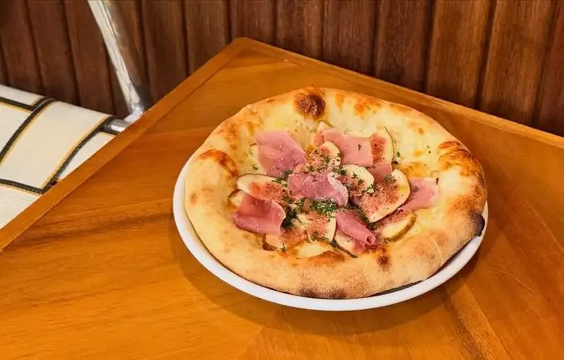 NEIGHBOR in Nogata unveils an eight-tap lineup including a VERTERE collab