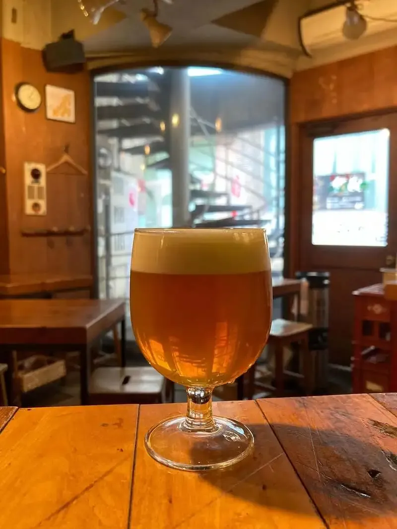 香林坊ジビルバのInstagramでゲストビール投稿、砂山さんがあいさつ