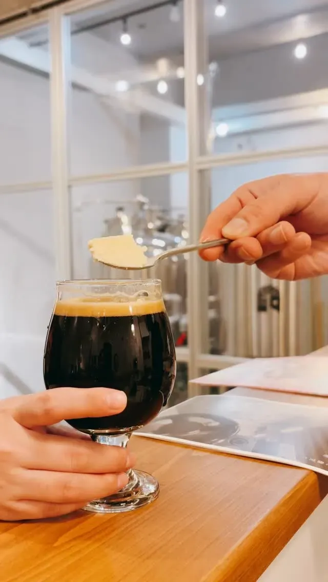 エビールブリュースタジオ、TAOCA Coffeeとコーヒースタウトフロートを紹介