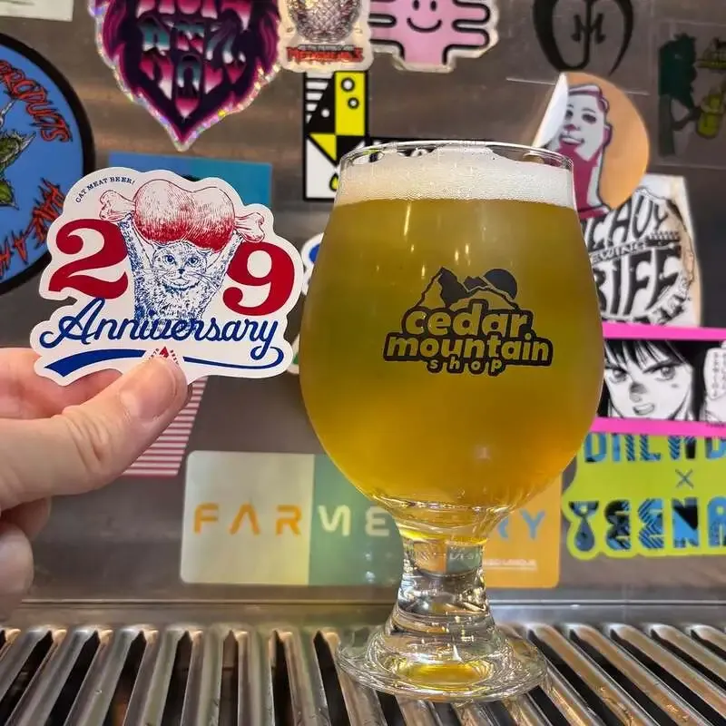 下北沢のcedar mountain shopで6樽開栓、WCB LIGHTも提供