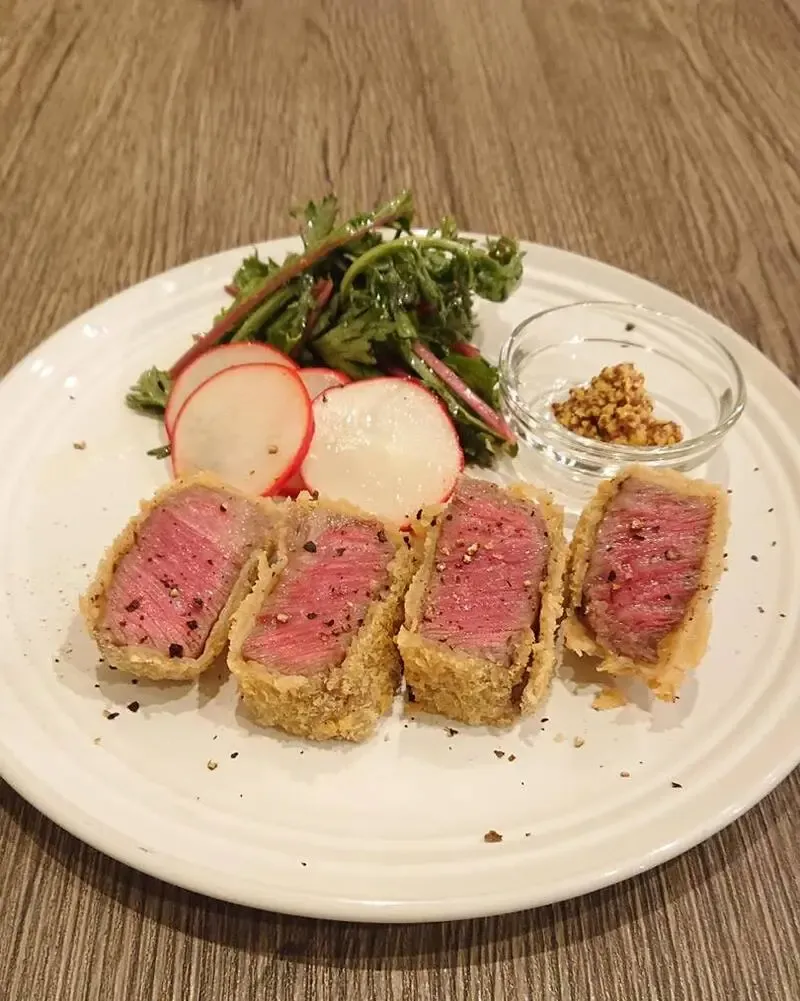 Beer House Hobbitで「アップルホップ-紅玉-」と「金鬼ペールエール」開栓