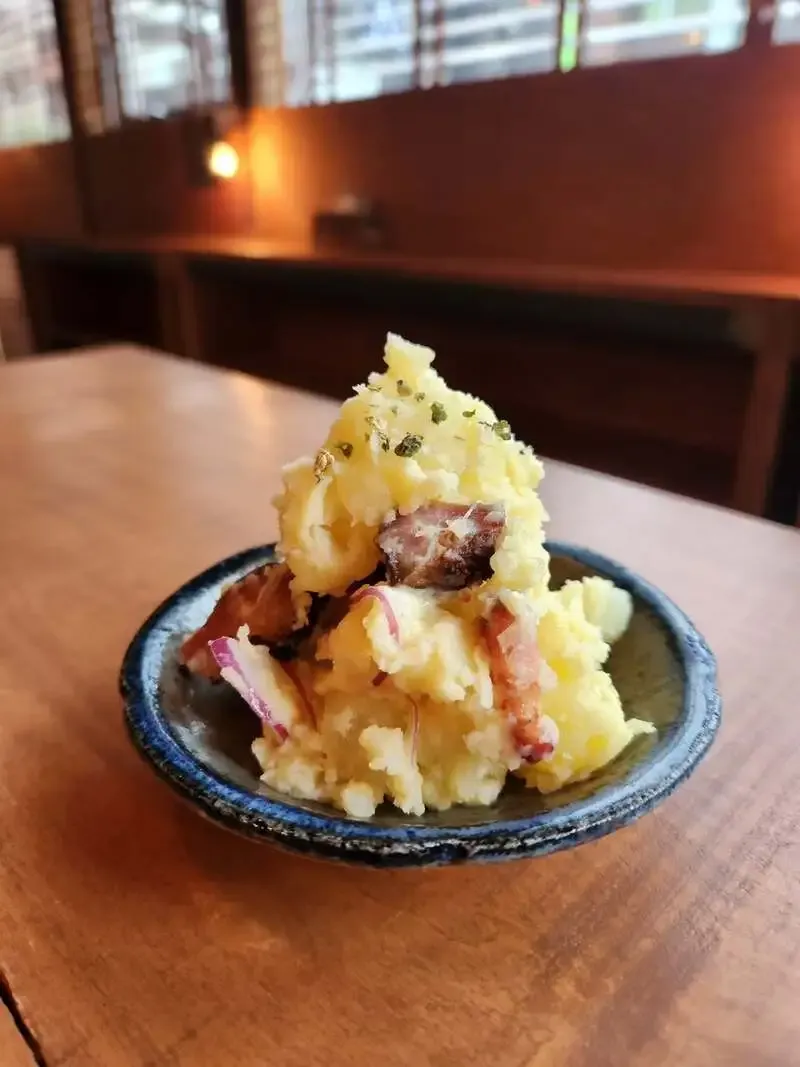 BEER BAR Bitter Announces 4 p.m. Opening on September 9