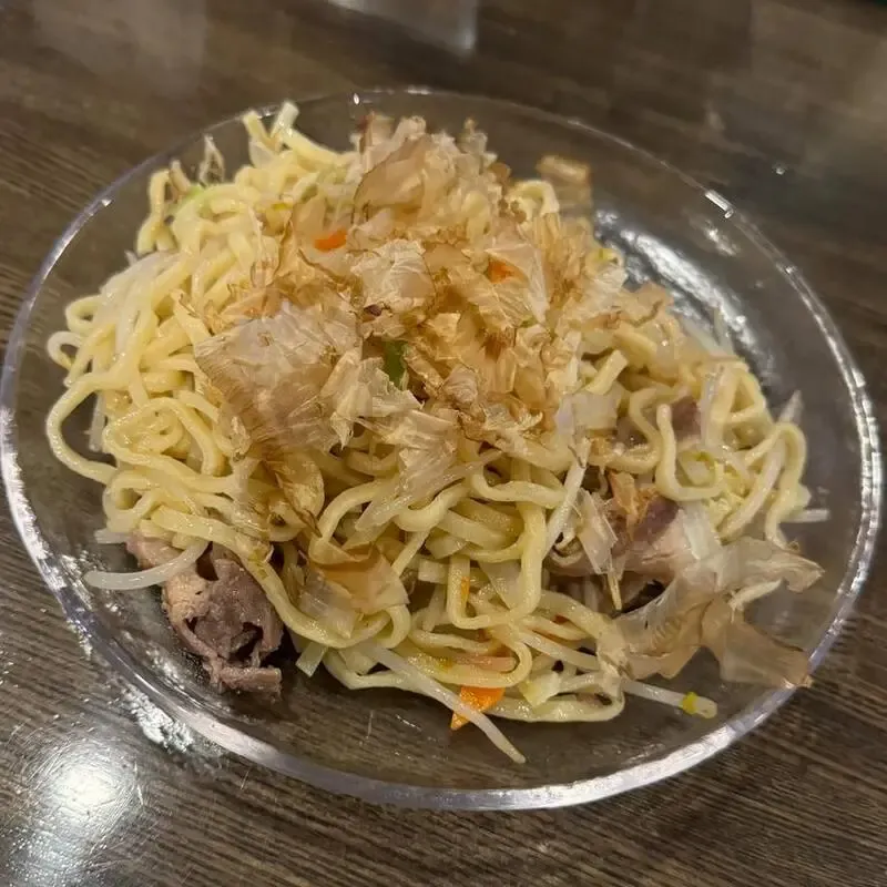 CraftBeer Bar BRONXで3/19営業、沖縄塩焼きそばと11種樽生を提供