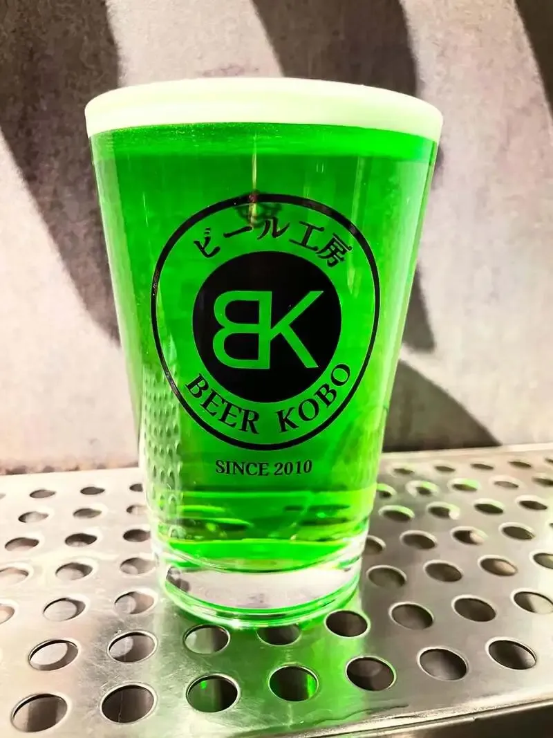 浅草ビール工房でREPUBREW「Mr. GREEN TACKLE」開栓、月曜営業で提供