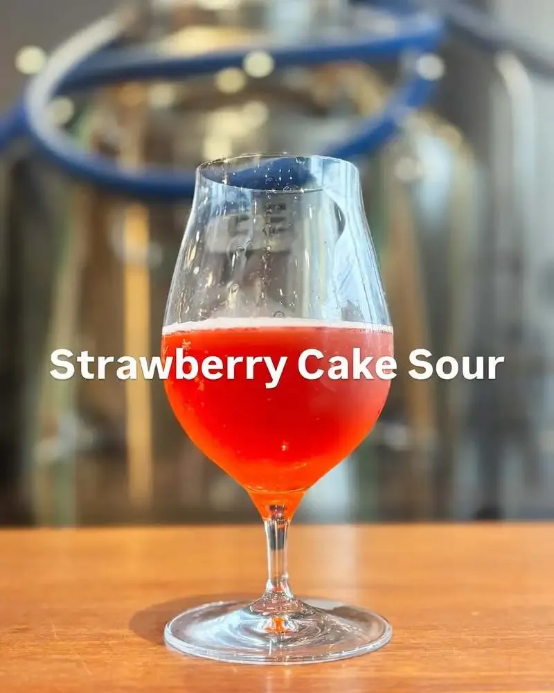 ROMEO BREWERYで新作「Strawberry Cake Sour」提供開始、春メニューと合わせて展開