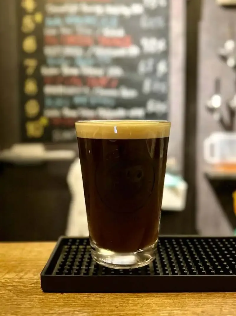 浅草ビール工房でBlack Hazy IPA開栓、StreetlightのSYNCHROHAZED登場