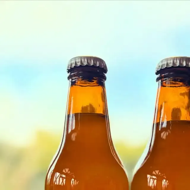 ムーンブルワリーの苺ビールが神戸で季節入荷、春限定で提供