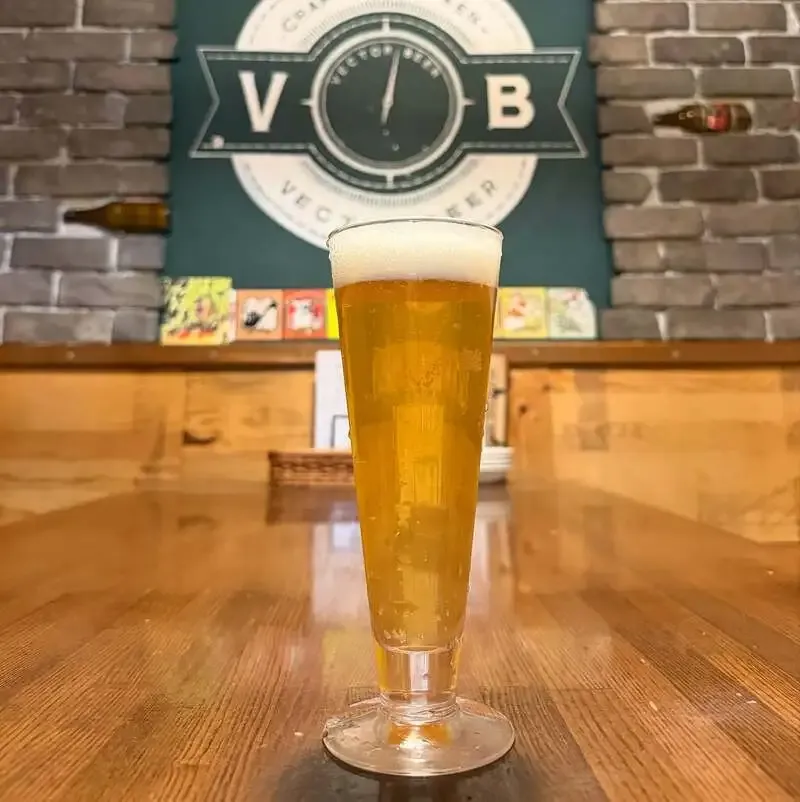 VECTOR BEER錦糸町店でVECTOR BREWING「春ねこぱんち」開栓