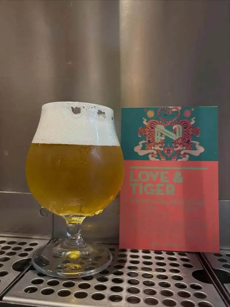 松江・ダイニング バル エスパークで奈良醸造「LOVE & TIGER」開栓