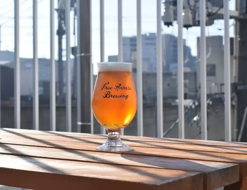 フリースピリッツブリューイング、Mariposa IPAを店頭開栓