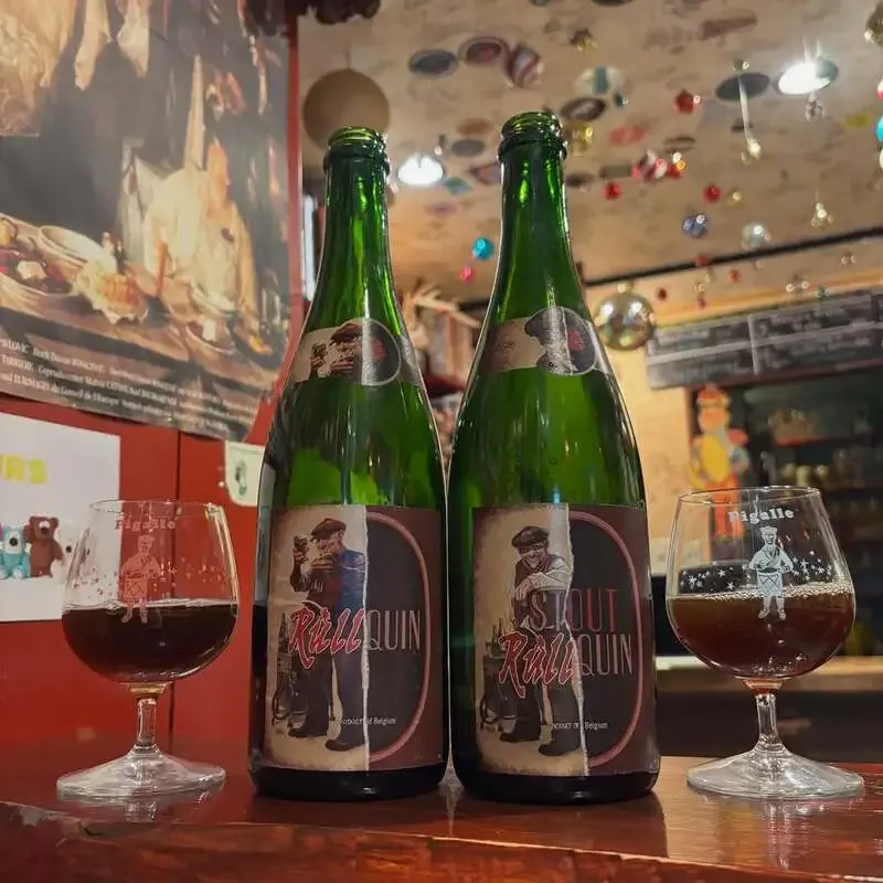 三軒茶屋Pigalle TokyoでLa Rulles「Triple」開栓、Rullquin縦飲みも