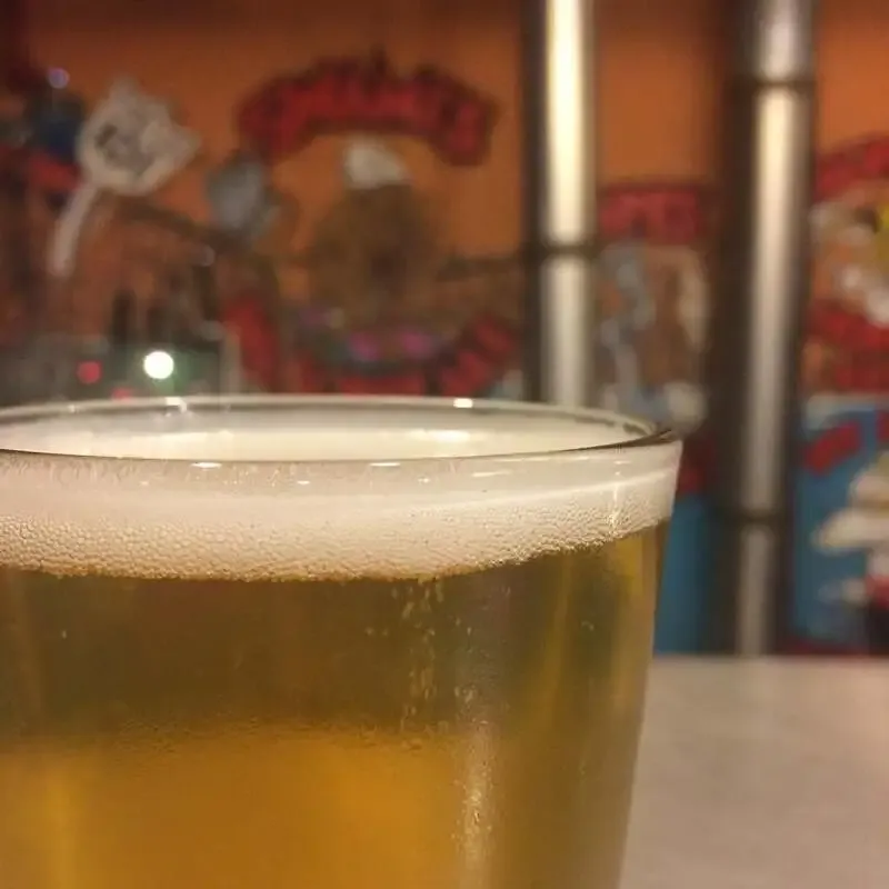 BucketでRevision「NV Blonde Ale」提供、3月21日にTTO開催