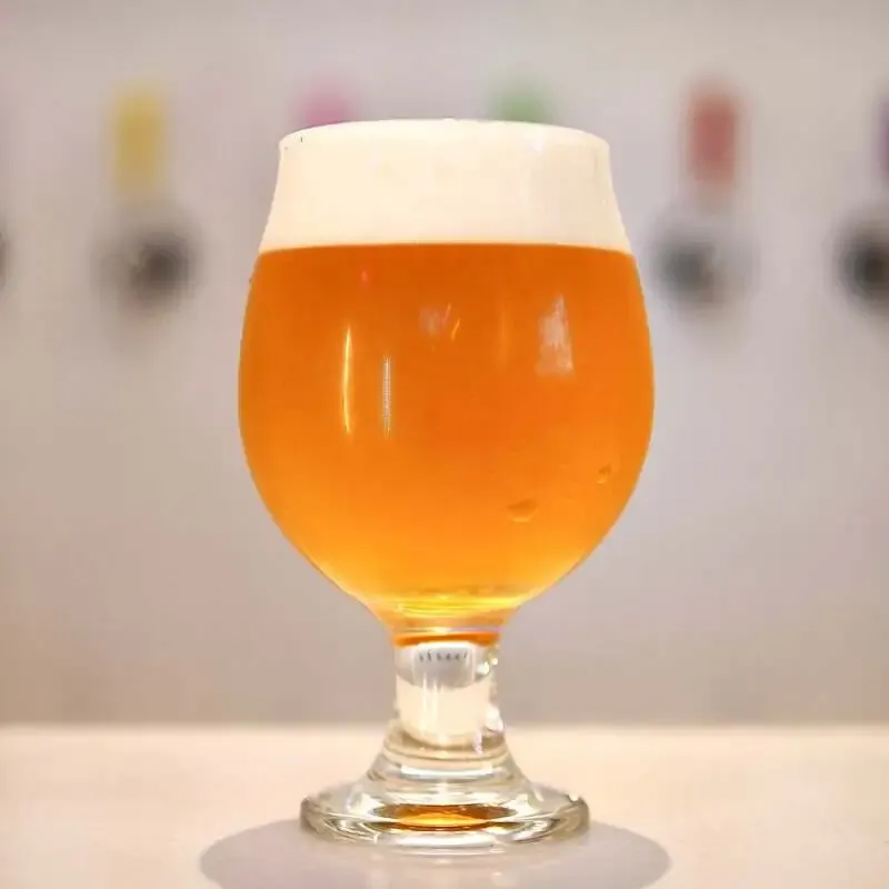 beer bar Cyblume Serves Noroshi Brewing's "Noroshi Saison"