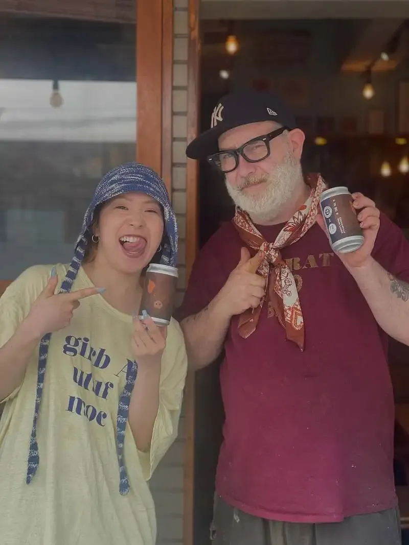 フリーマン食堂、4月5日は12時から22時までフルメニューで営業