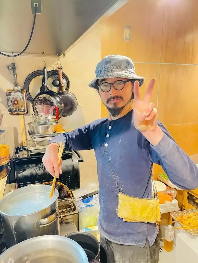 GOOD CONDITION STAND Serves Six Draft Beers with Sudachi Udon Collaboration