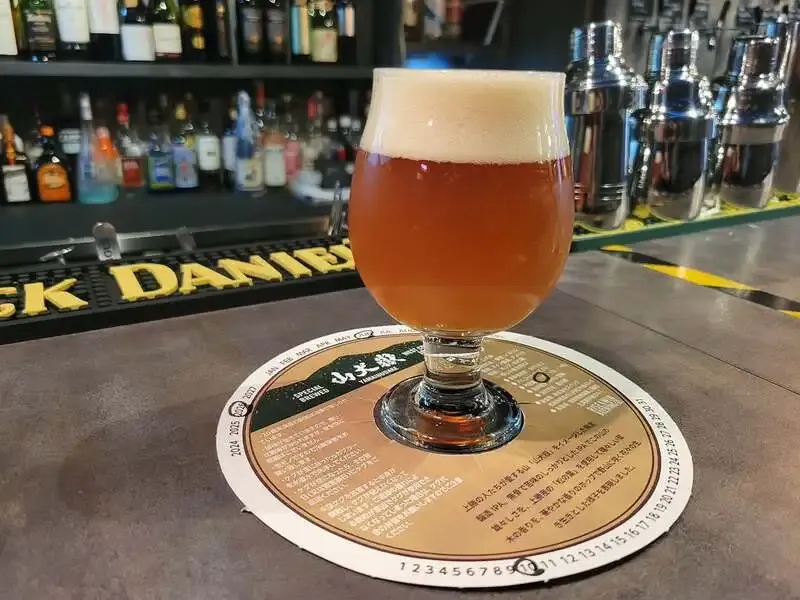 松江のエフラッシュでKAMIKATZ IPA「山犬嶽」West Coast IPAが開栓