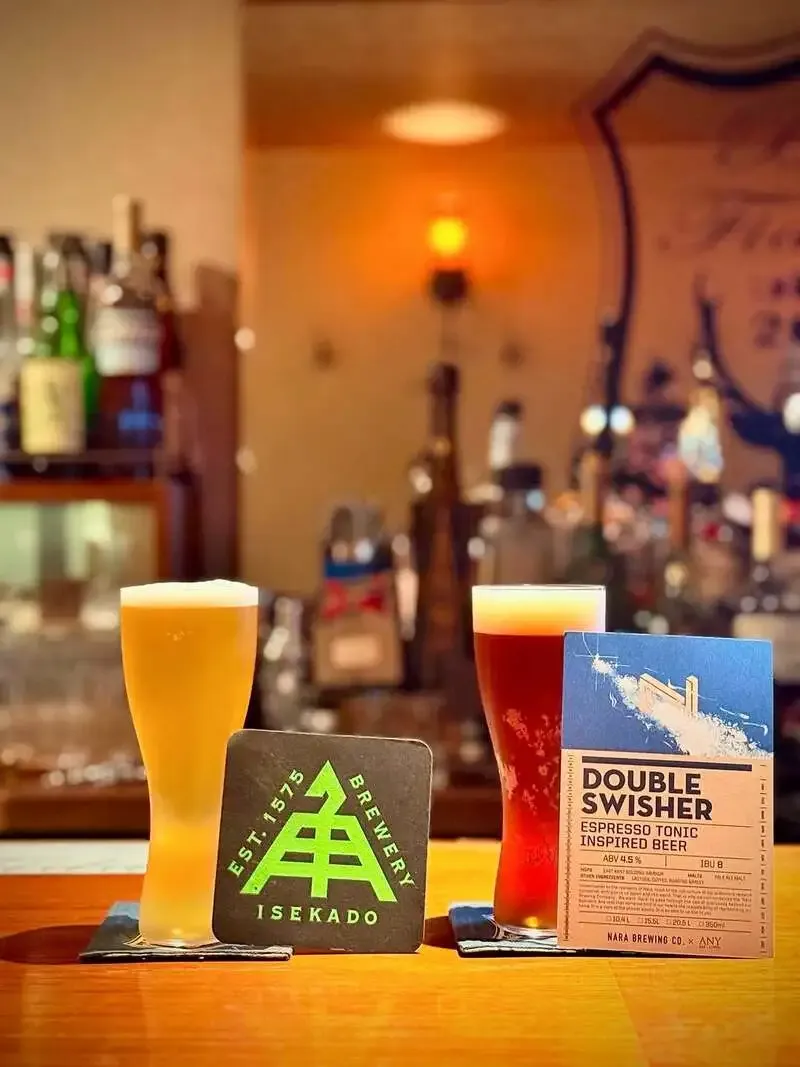 Bar Fiddich in Nara taps Nara Brewing's DOUBLE SWISHER and Isekadoya's Meyer Lemon Radler