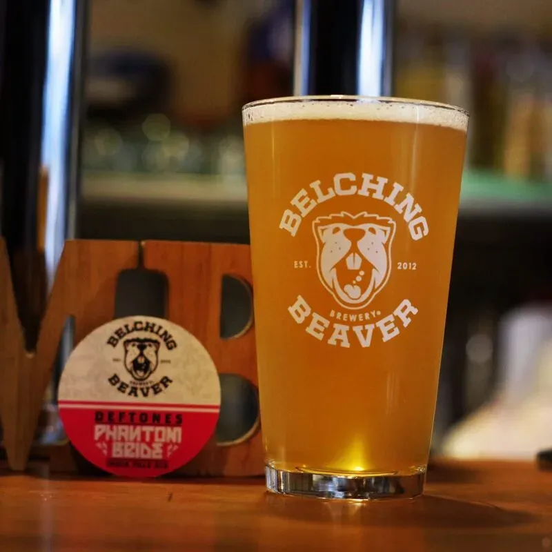 稲毛海岸のMIHAMA BASEでBelching BeaverとWest Coast Brewingが新規開栓