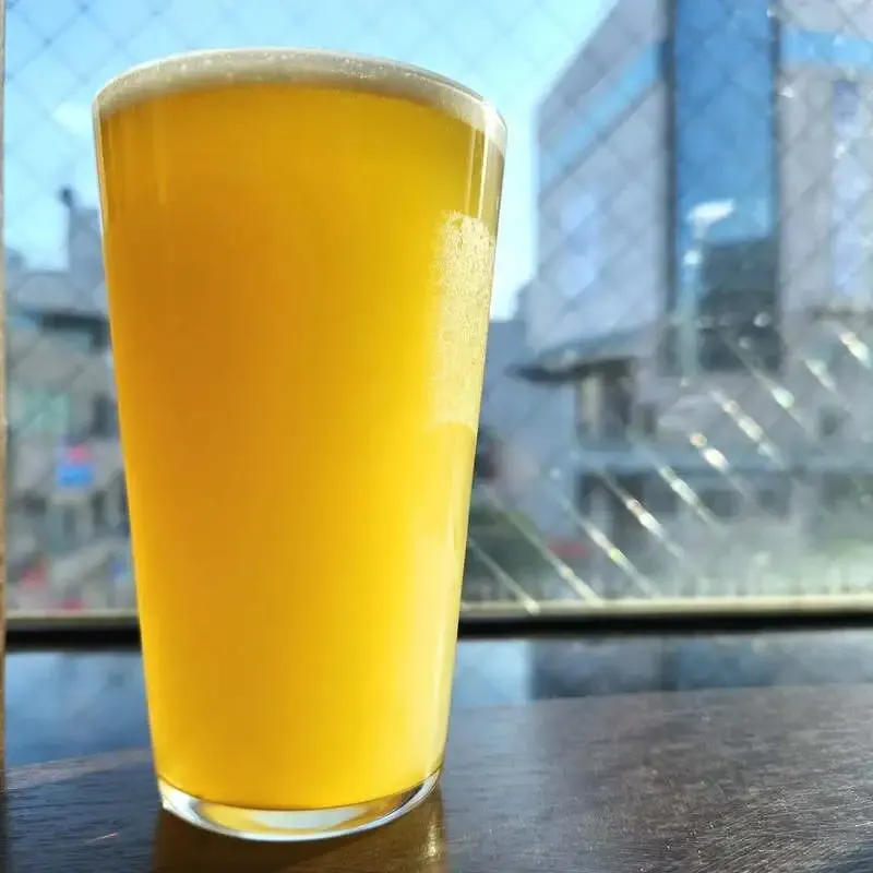 ハーフヤード志木で反射炉ビヤ「Mシェイク抹茶味」とSHIKI BEER Whiteが接続