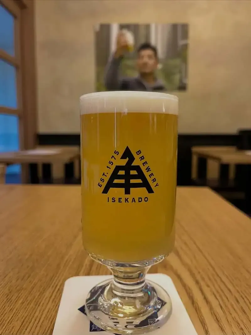 伊勢角屋麦酒 八重洲店で「麦のまにまに」開栓、12種タップ公開