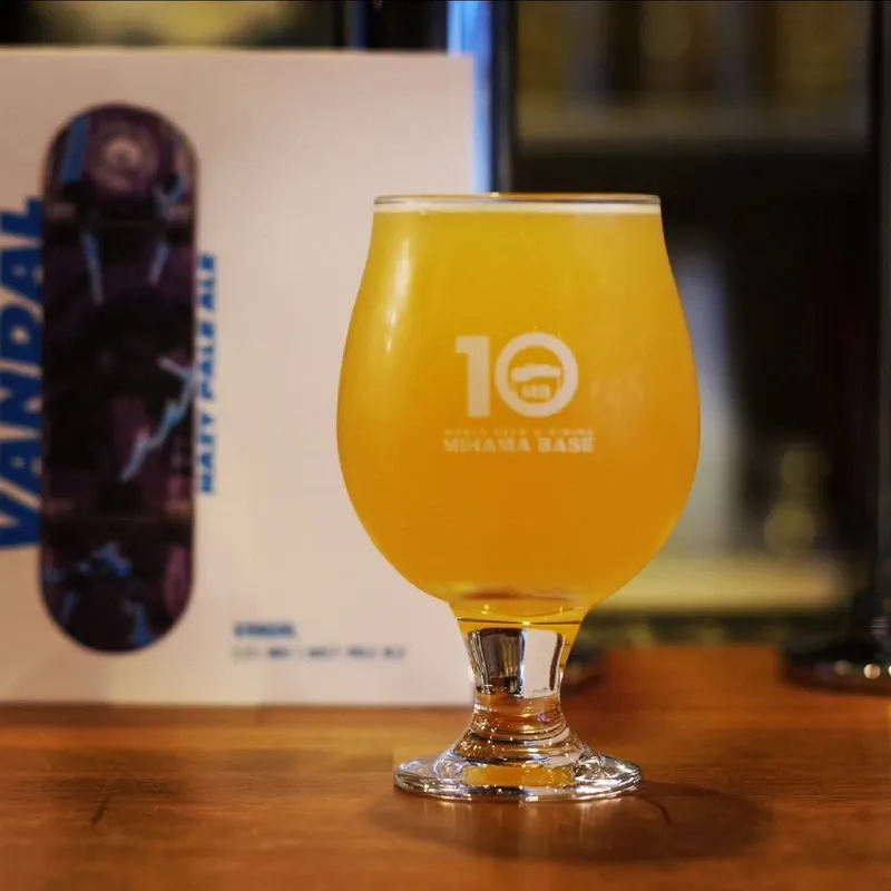 稲毛海岸のミハマベースでWest Coast Brewing「Vandal」開栓