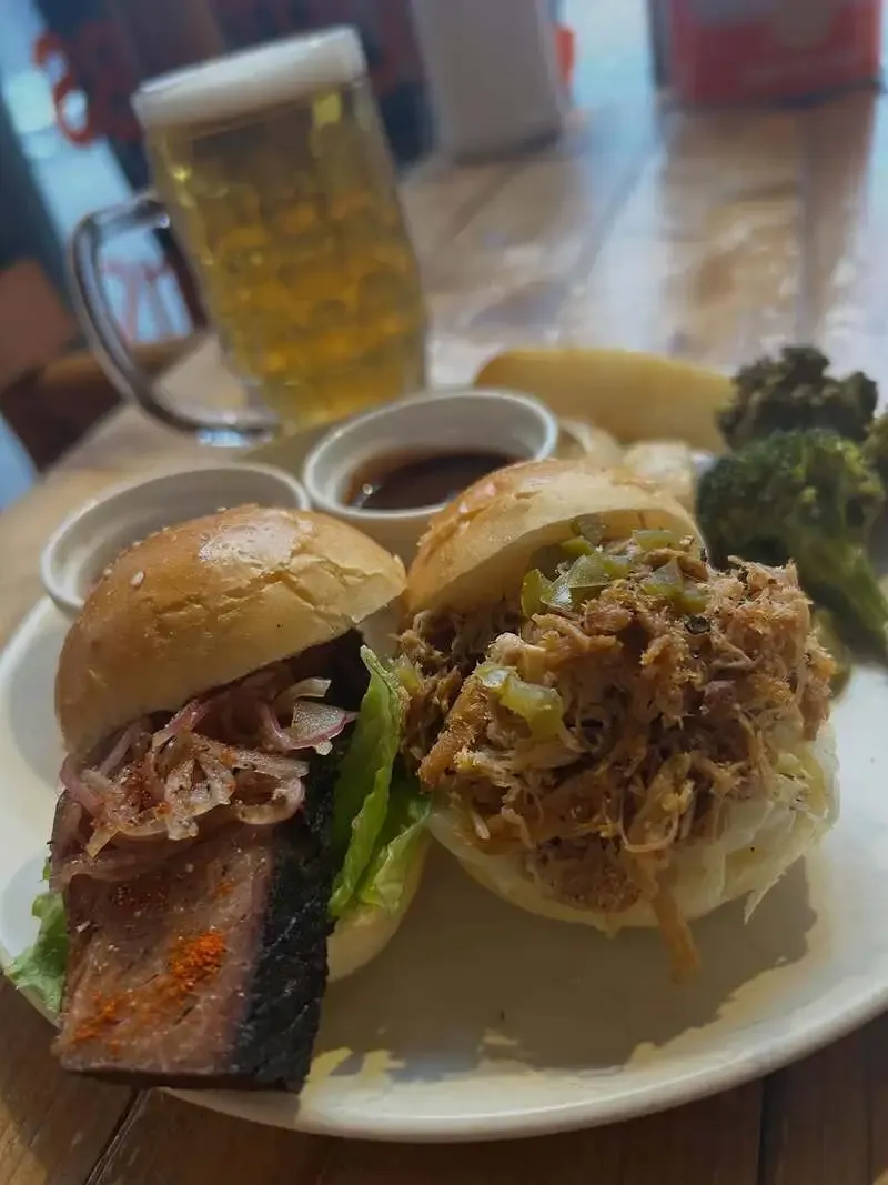 Brewpub Center Point to Hold a Meat Day-Only Slider Burger Event on May 29