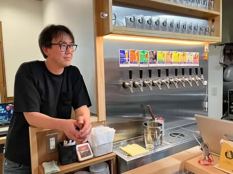 Craftbeer&cafe 蔵くらの投稿で三鷹ねことあざらしのビアへるんTTOを紹介
