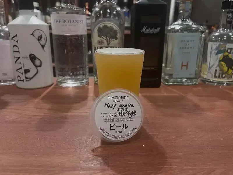 beer bar greedyでブラックタイド「ヘイジーウェーブ」開栓、金曜は24時営業