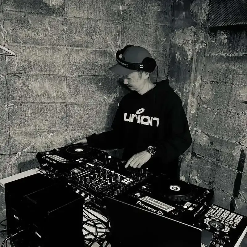 IBREW恵比寿駅前店でBEAT & BREW開催、DJと8種の個性派ビール