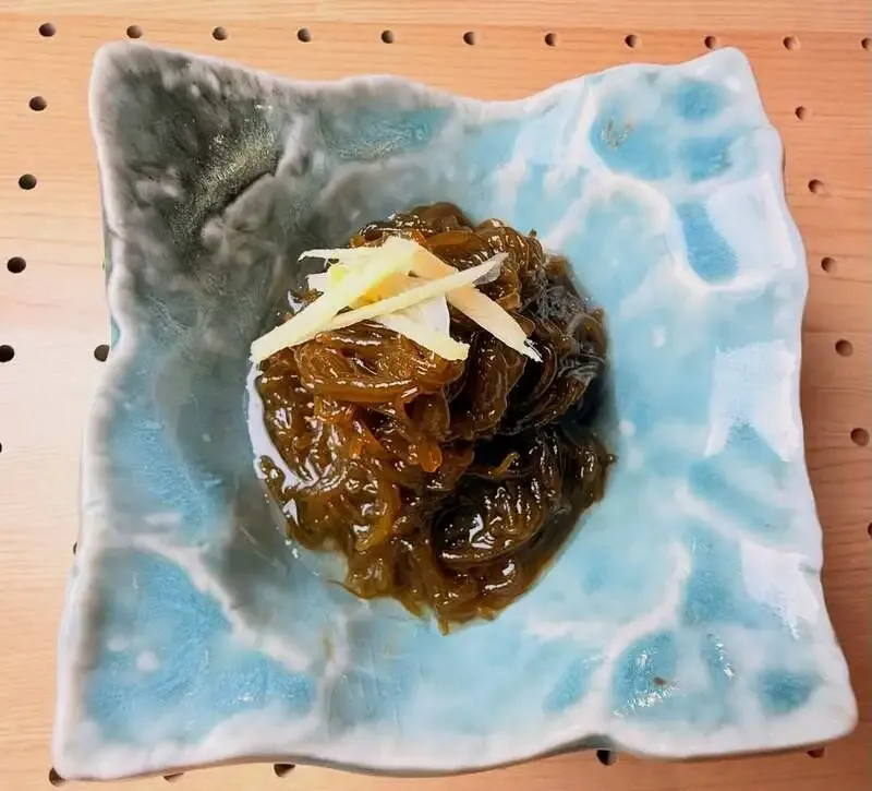 T.S. Brewery and Yoidori Introduce Mozuku Su at Tokushima Station
