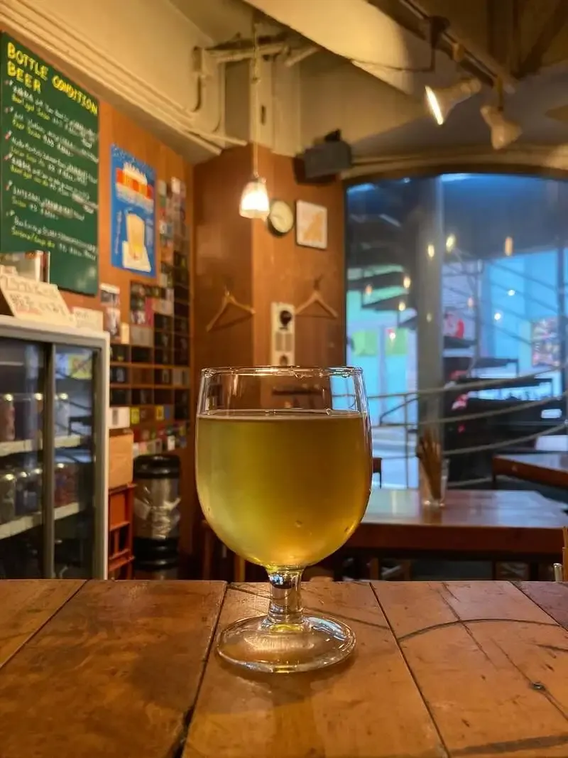 香林坊ジビルバで奈良醸造『UNDER WARTER : LUMINOUS』開栓