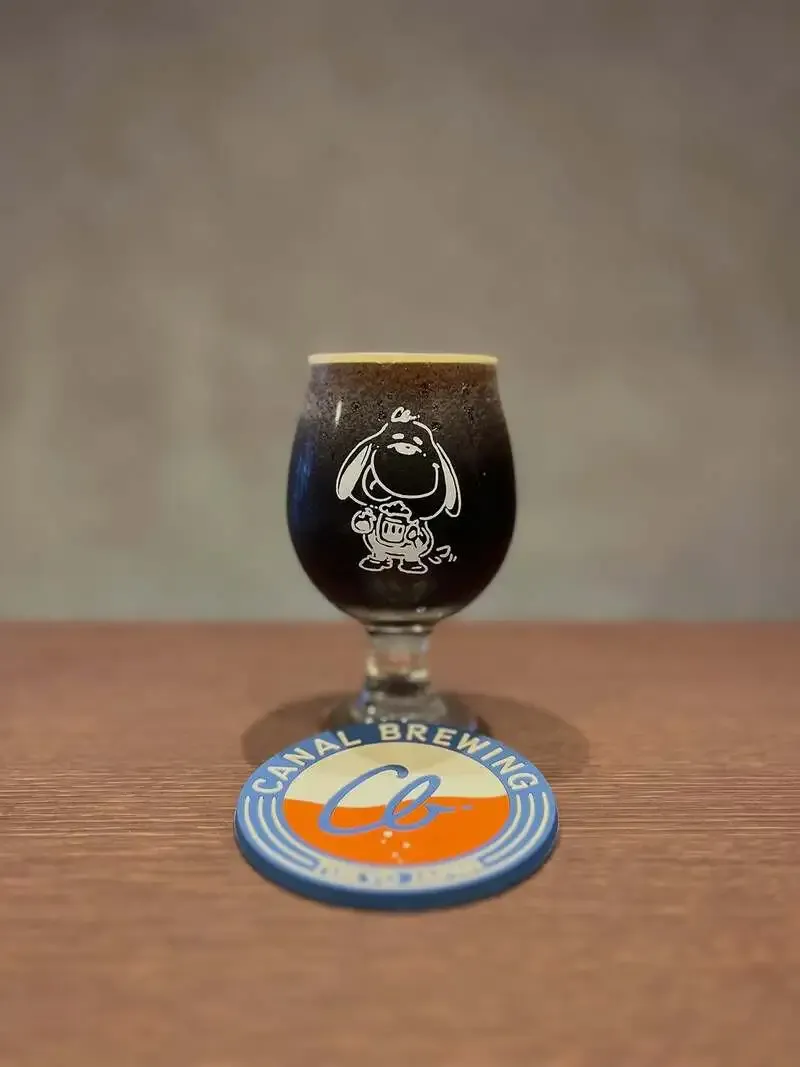 Canal brewing in Oimachi pours a diverse 10-beer tap list