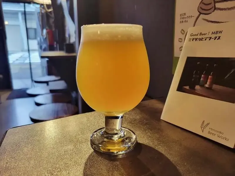 松江・ダイニングバー エフラッシュに美作ビアワークス『マウンテントップIPA』