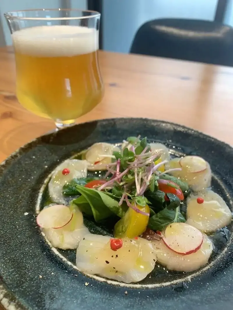 さかづきブルーイング、清酒酵母ビール『初風』を4月15日に開栓