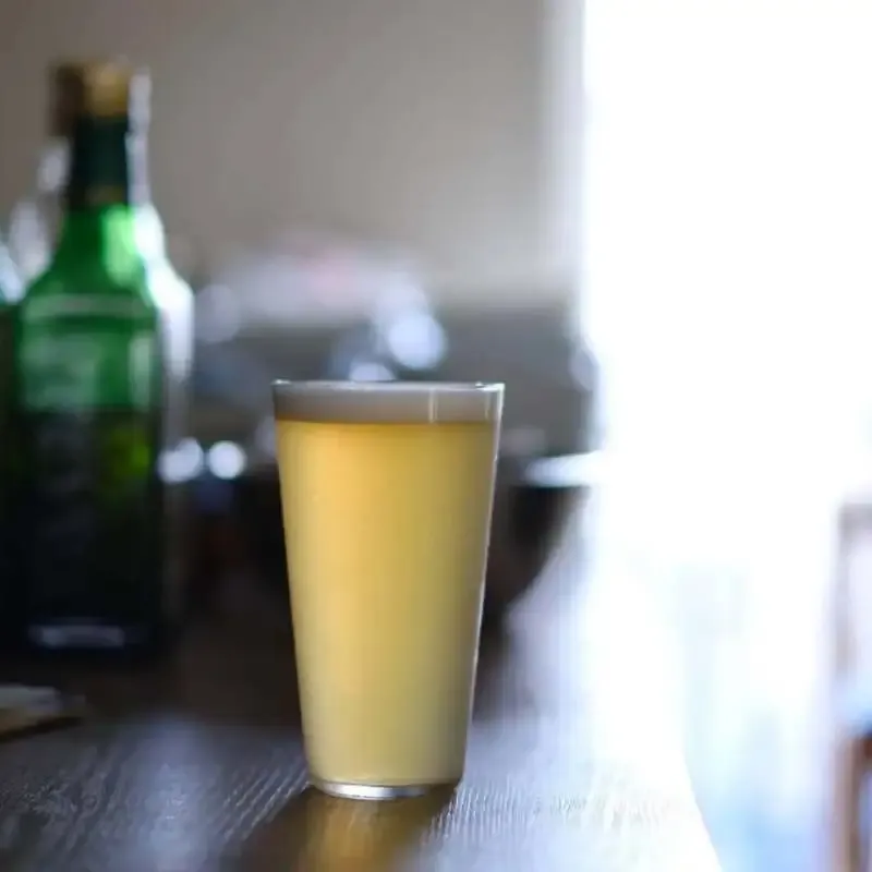神田KARAKURIでクラフトビールとおでん、日本酒を楽しむ