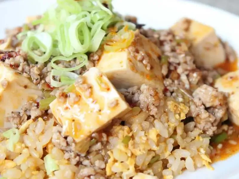 BEER PUB BRICK LANE、Totopiaコラボ麻婆炒飯と10タップを案内