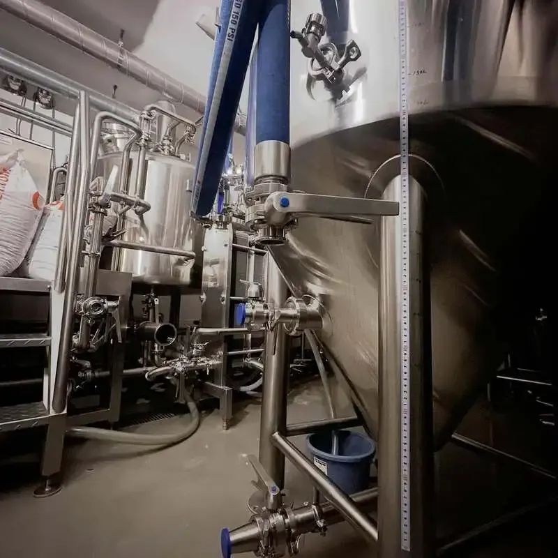 日ノモトブルーイング&ビアスタンド、3/15は10タップで営業